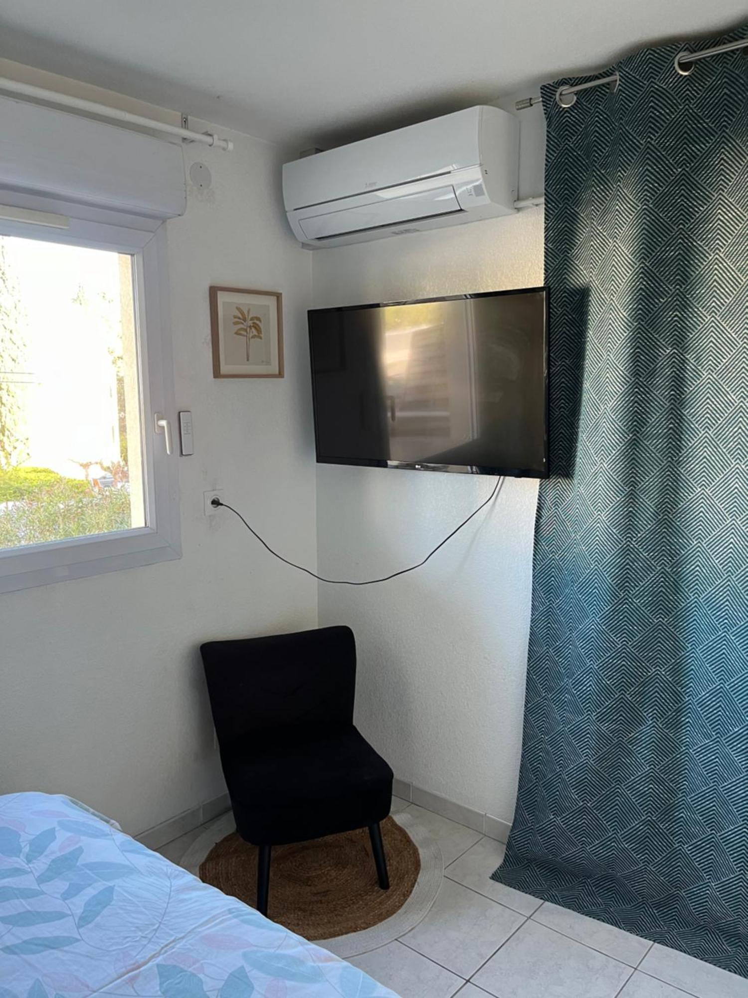 Joli T2/ Tram/ Clim/ Parking/ Wifi/ Piscine Apartment Montpellier Exterior foto